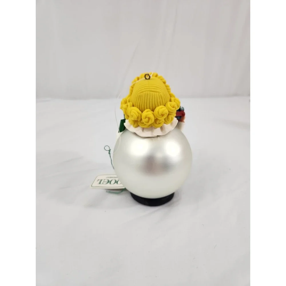 Department 56‎ Village Collector Ornament 7847 Shopper with Gift Glass Ball